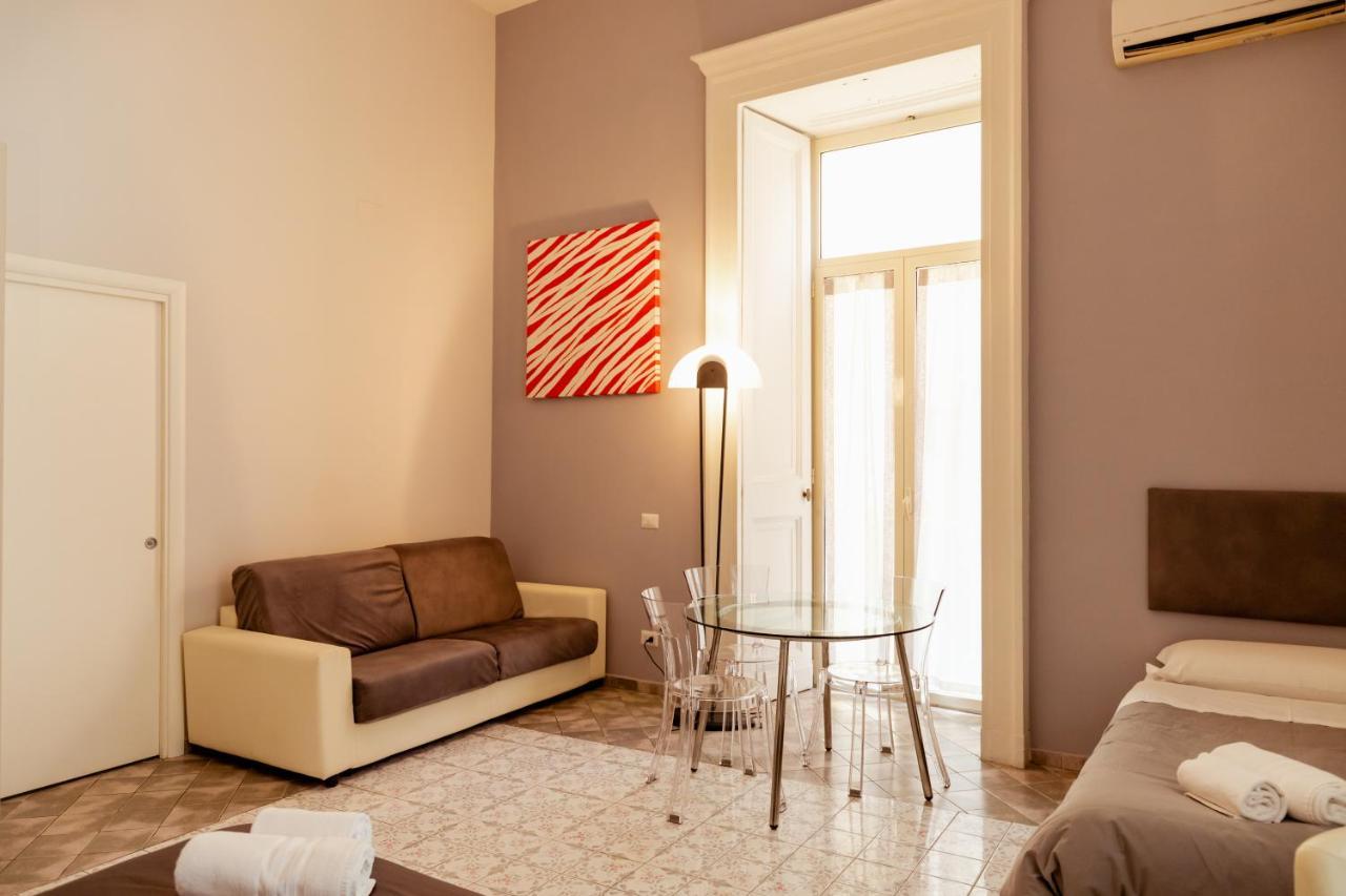 Suites Trinita In Toledo Street Naples Exterior photo