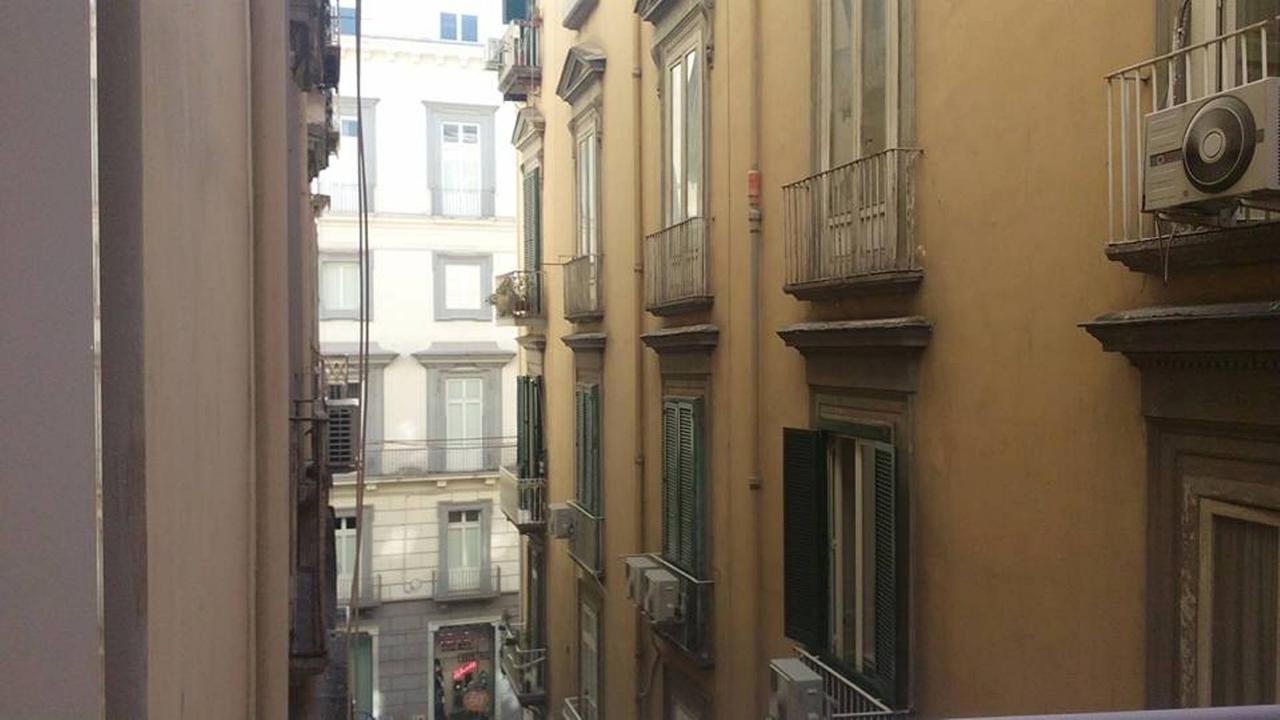 Suites Trinita In Toledo Street Naples Exterior photo